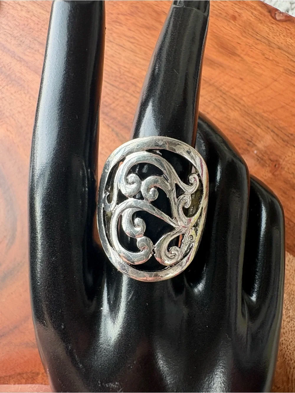 Vintage Silver Tone Filigree Statement Ring - Size 6 with Stretch Band